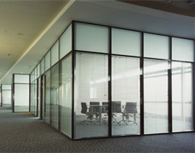 大連玻璃隔斷
大連玻璃隔斷